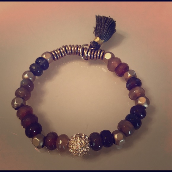 Tasseled, beaded stretch bracelet - Picture 1 of 2